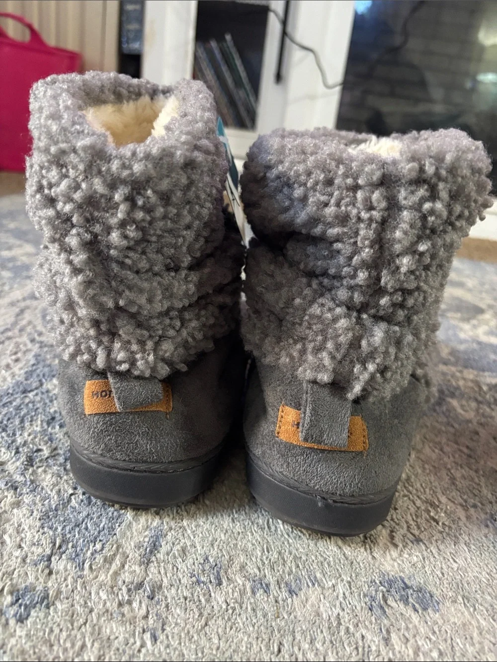 Kids Cozy Sherpa Ankle Boots in Gray